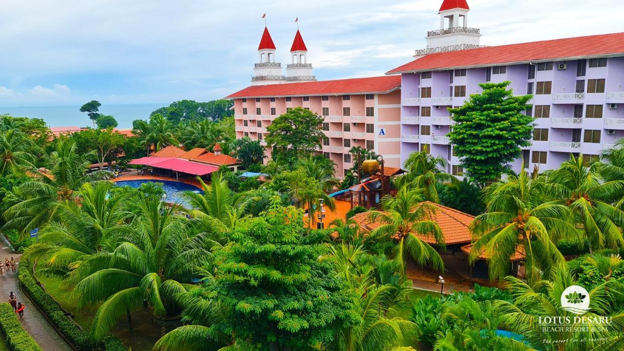 Lotus Desaru Beach Resort & Spa Bandar Penawar Екстер'єр фото