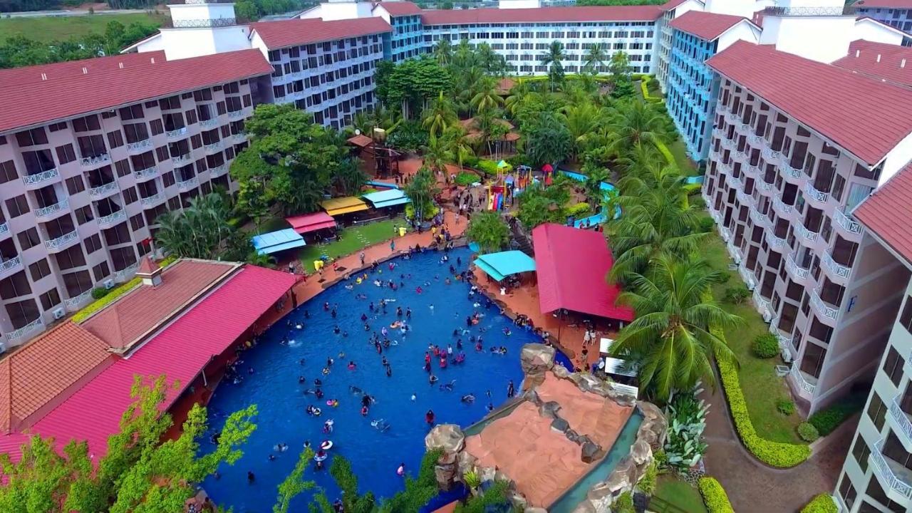 Lotus Desaru Beach Resort & Spa Bandar Penawar Екстер'єр фото