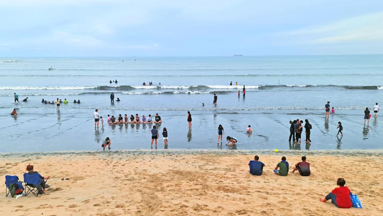 Lotus Desaru Beach Resort & Spa Bandar Penawar Екстер'єр фото