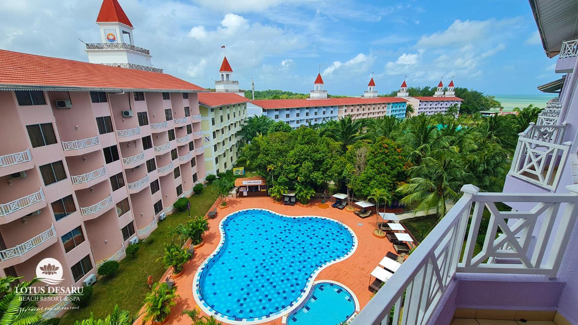 Lotus Desaru Beach Resort & Spa Bandar Penawar Екстер'єр фото